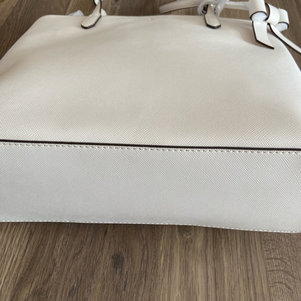 Kate Spade Brynn White Saffiano Tote Bag - Picture 6 of 10
